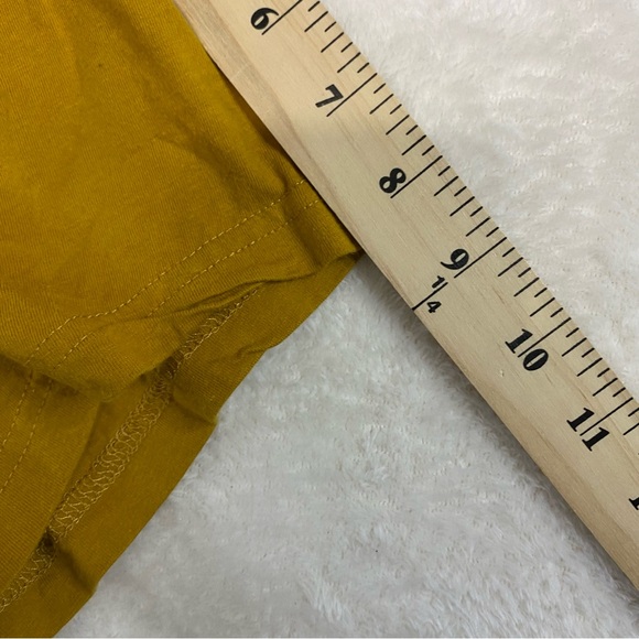 Realtree Yellow Crew Neck T-Shirt Graphic Print Size XL - Picture 8 of 8